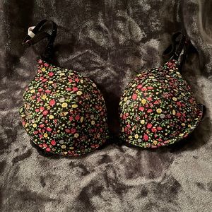 36B Pink Victoria’s Secret Push Up Bra